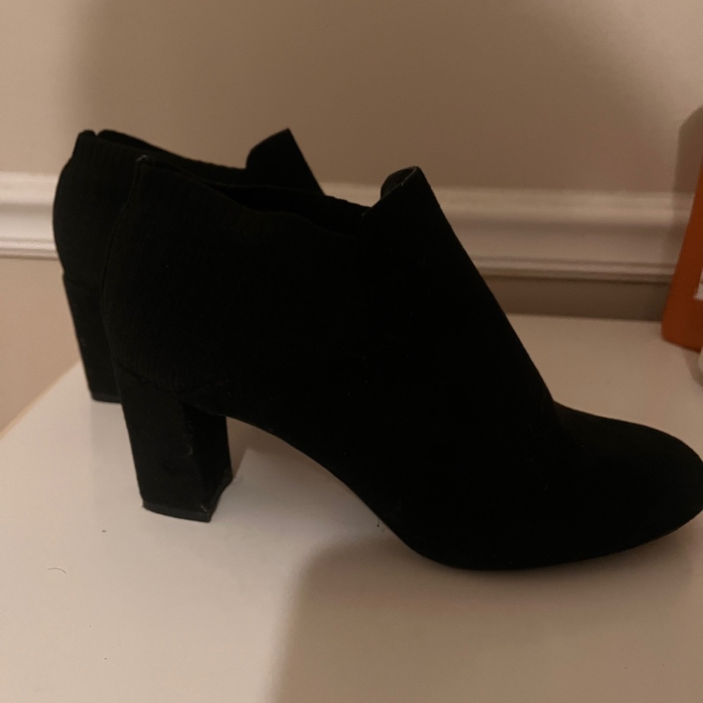 Ankle boots low heel
